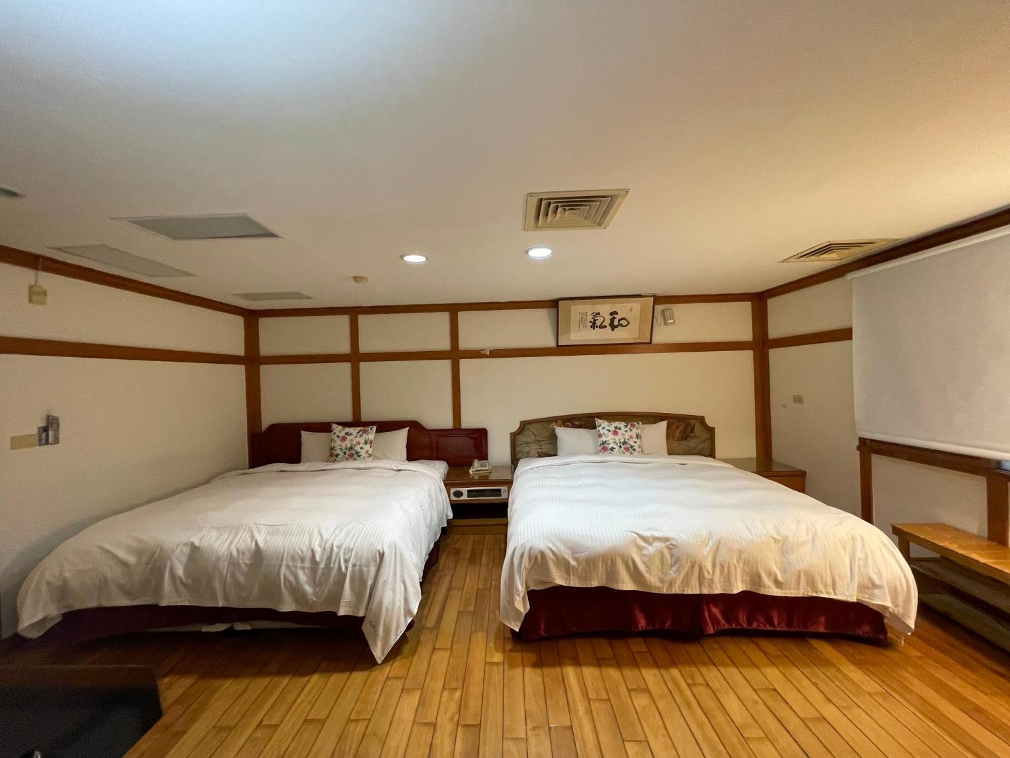 River Hotel Città di Chiayi Esterno foto